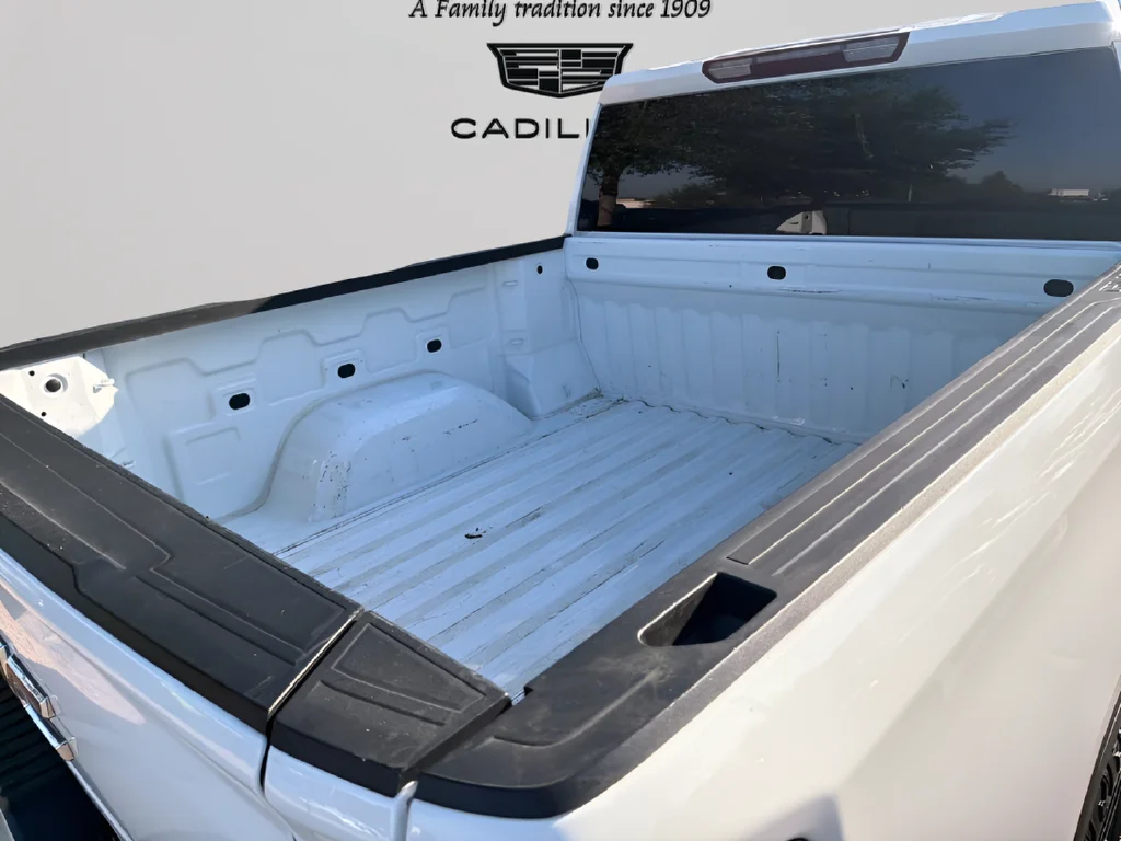 Used 2021 White GMC Elevation image 36