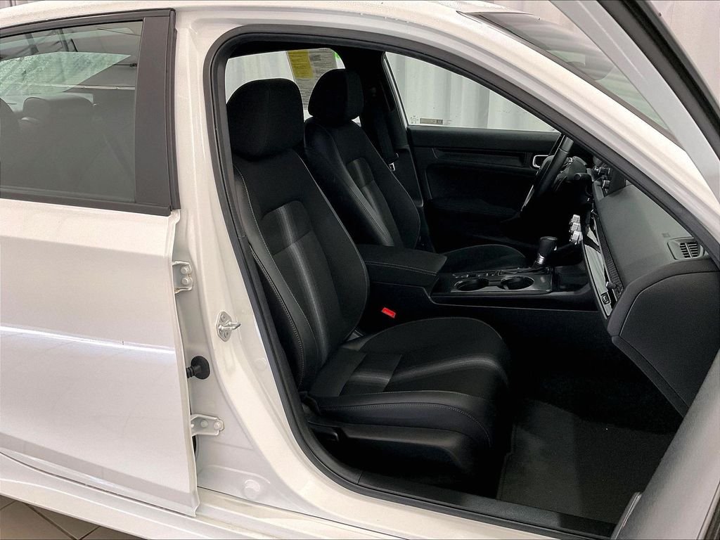 Used 2024 White Honda Sport image 11