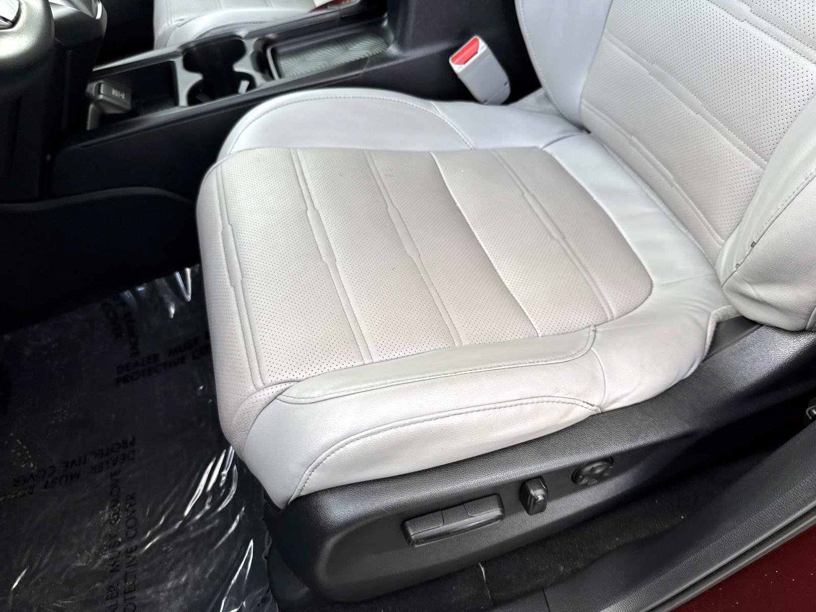 Used 2018 Dark Cherry Honda EX-L image 20