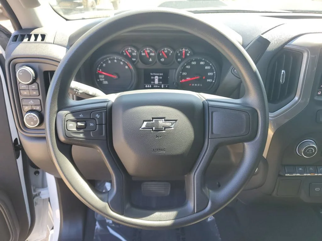 Used 2024 Summit White Chevrolet Custom Trail Boss image 28