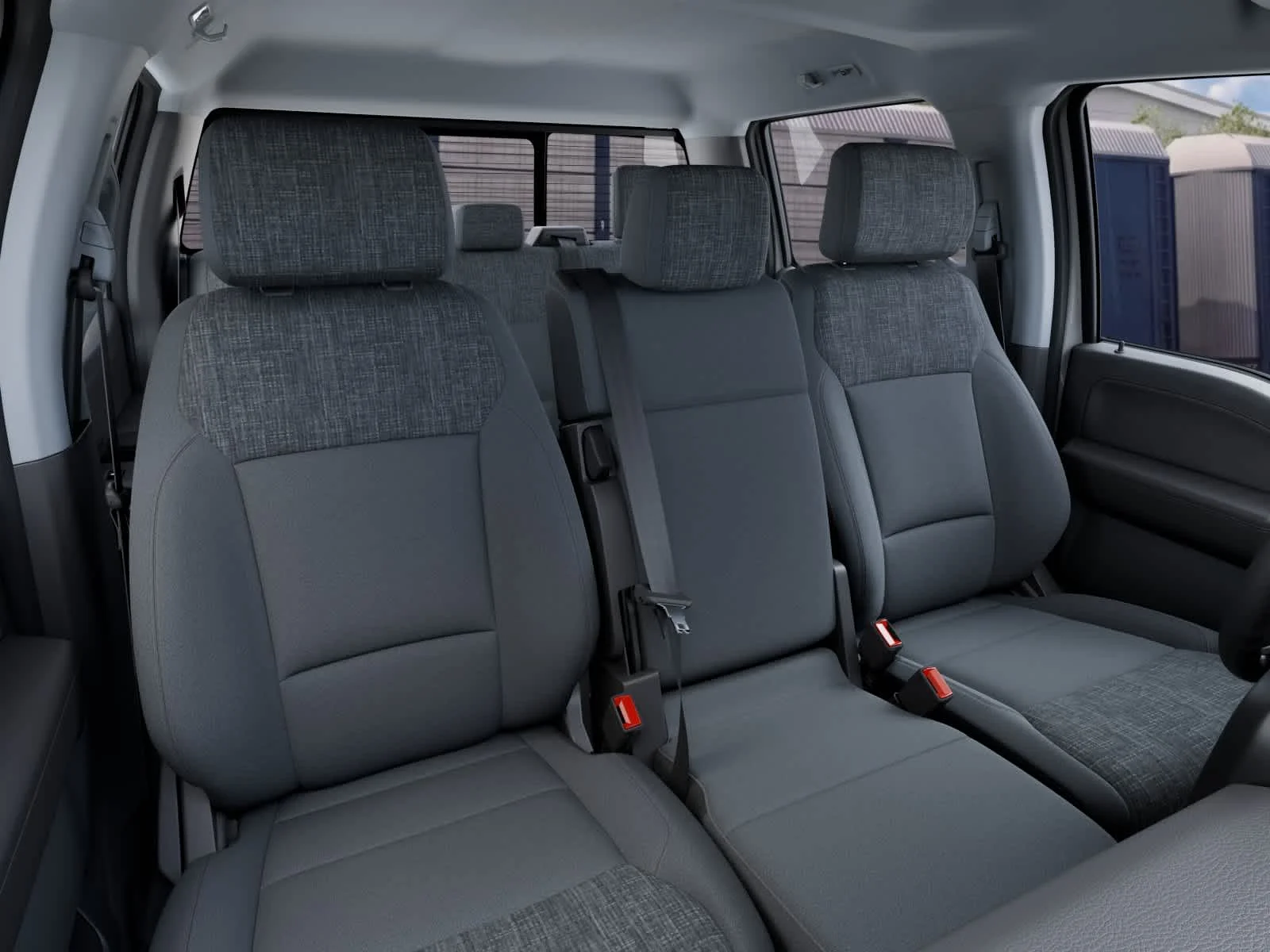 New 2027 Oxford White Ford F-250® XLT image 10