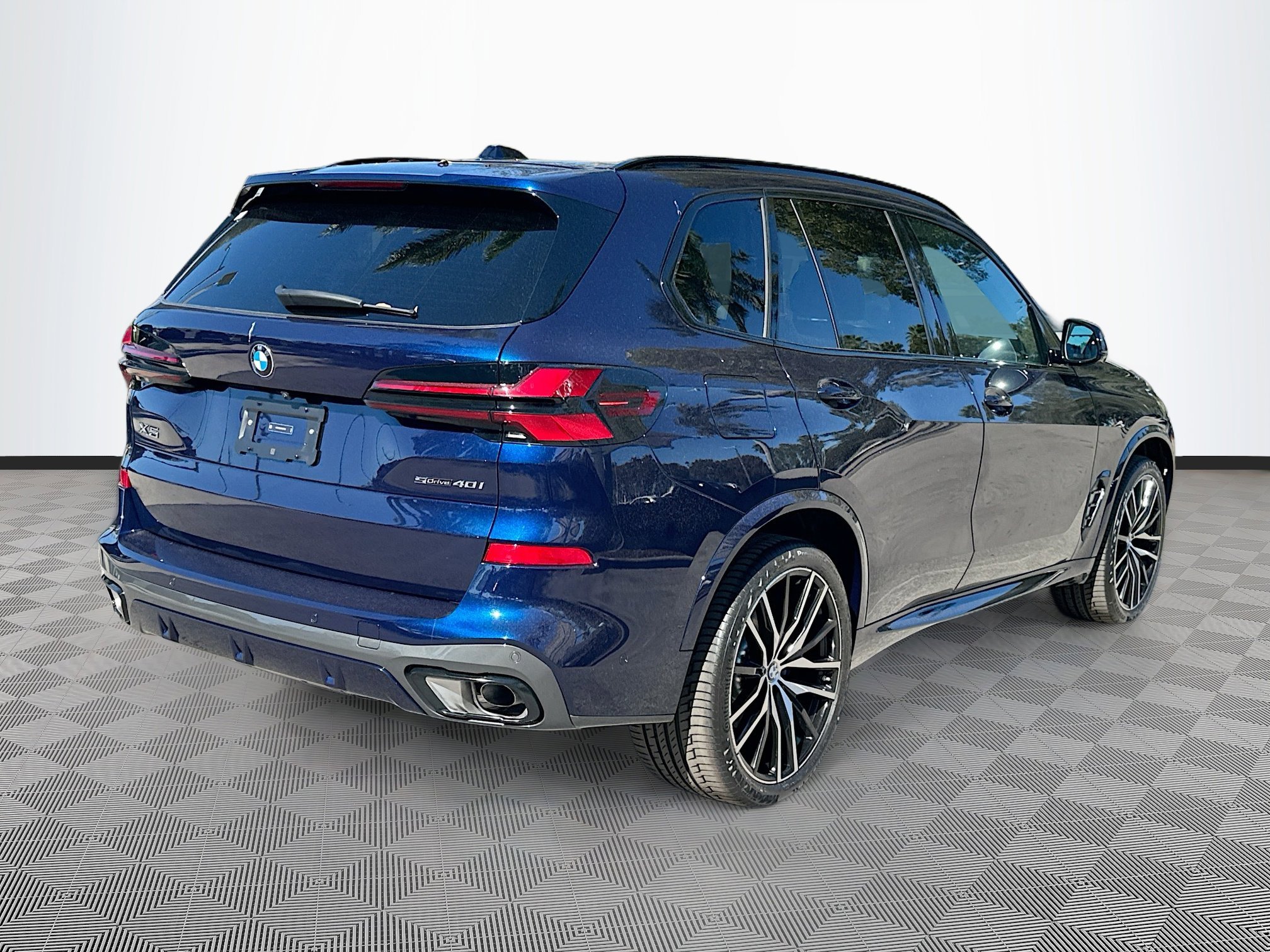 New 2026 Tanzanite Blue II Metallic BMW sDrive40i image 6