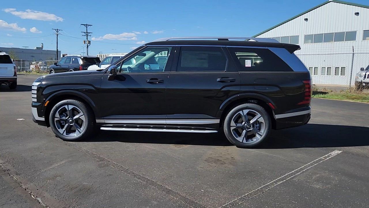New 2027 Abyss Black Pearl Hyundai Limited 7P image 2