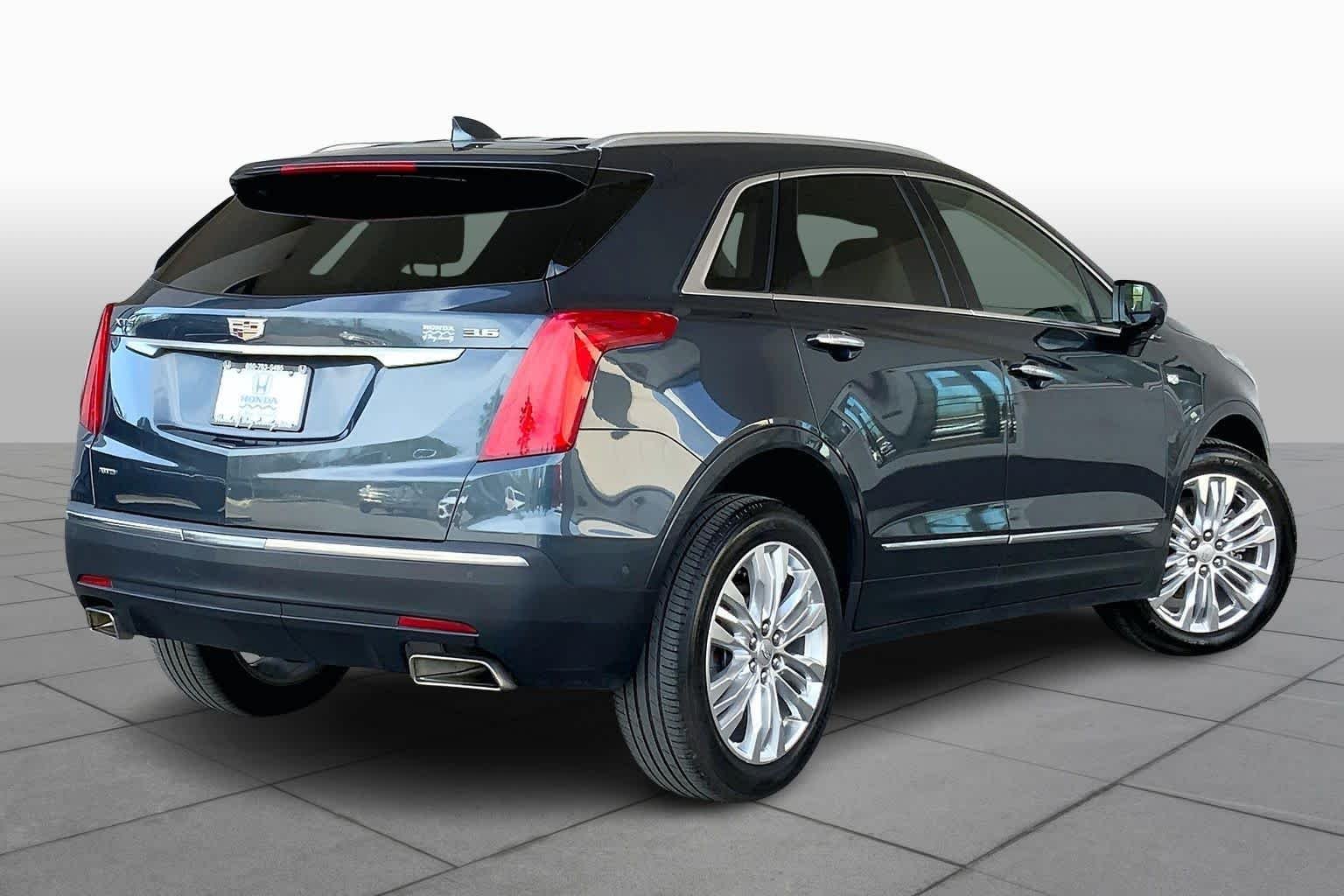 Used 2019 Shadow Metallic Cadillac Premium Luxury AWD image 13