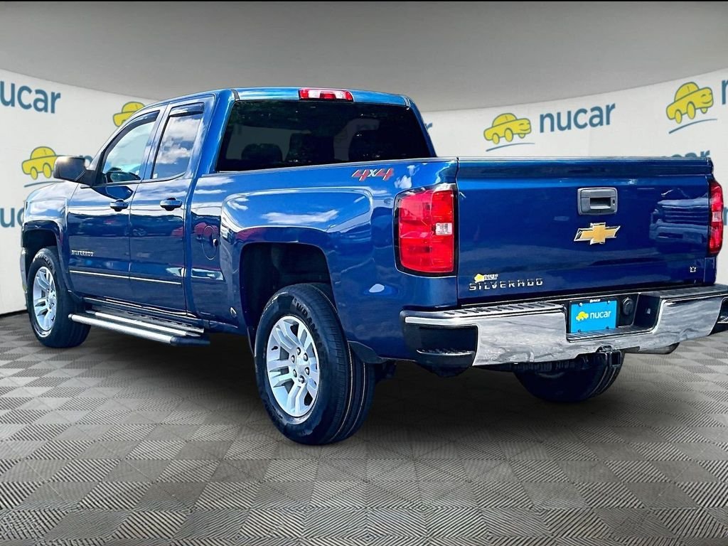 Used 2019 Blue Chevrolet LT image 4