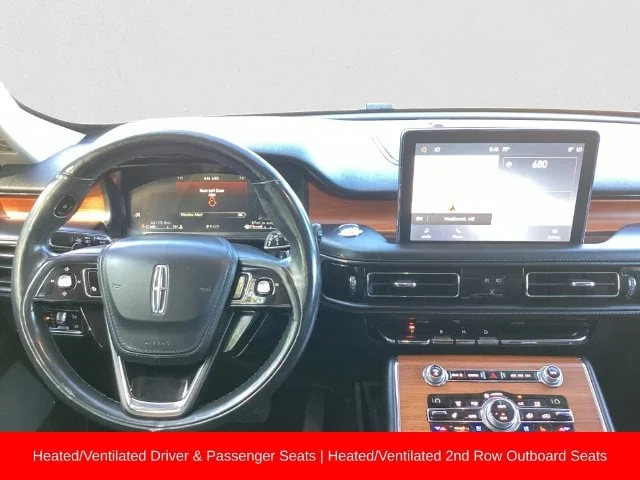 Used 2020 Ceramic Pearl Metallic Tri-Coat Lincoln Reserve image 10