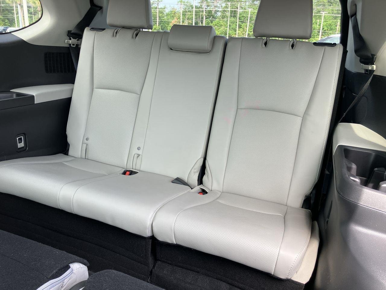 Used 2025 White (Wind Chill Pearl) Toyota Limited image 28