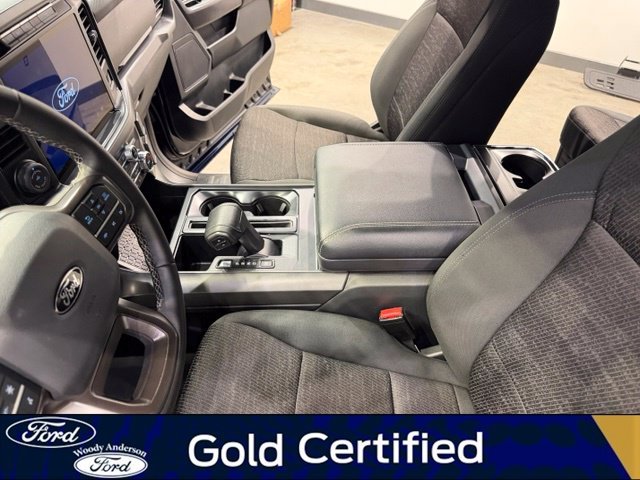 Certified Used 2024 Blue Metallic Ford XLT image 17