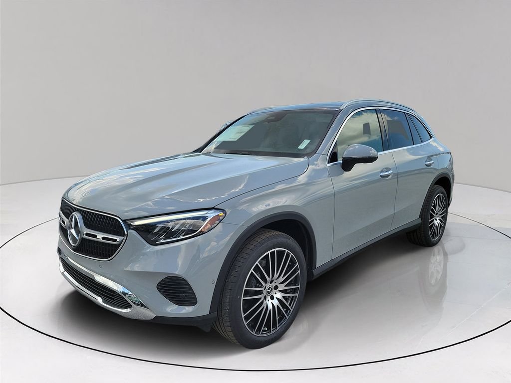 New 2026 MANUFAKTUR Alpine Grey Mercedes-Benz GLC 300 image 3