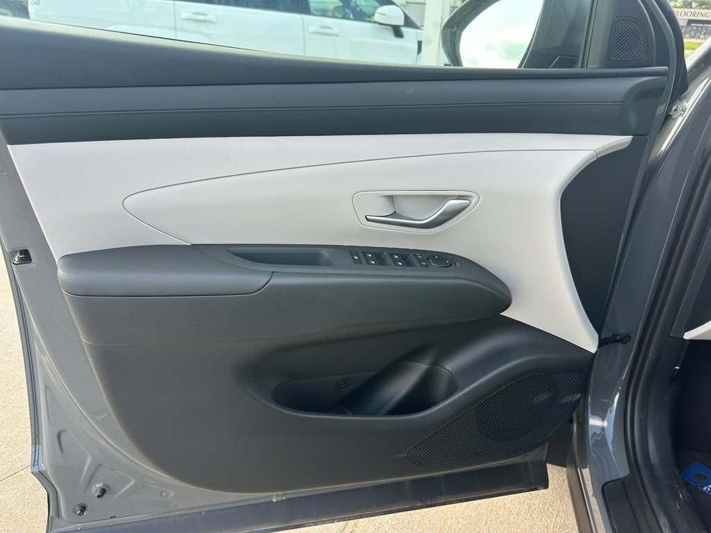 New 2026 Hampton Gray Hyundai SEL image 10
