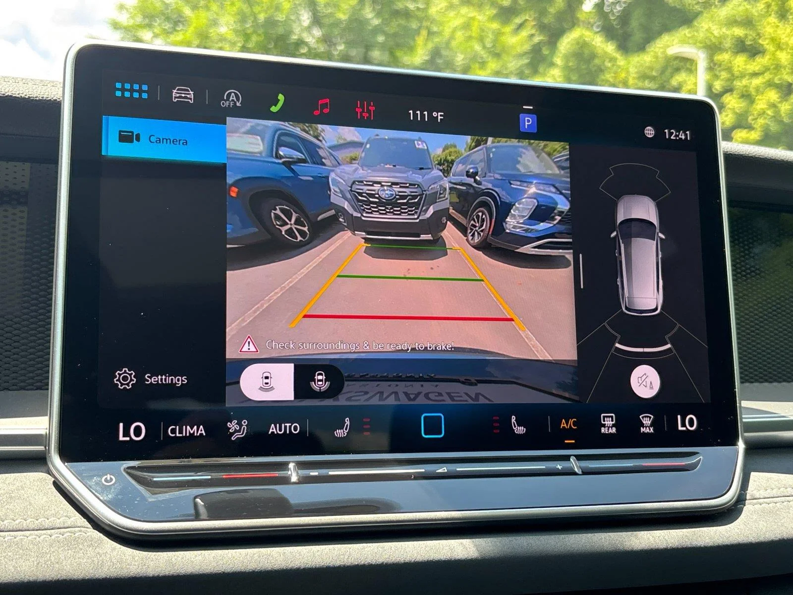 New 2026 platinum gray metallic Volkswagen SE image 25