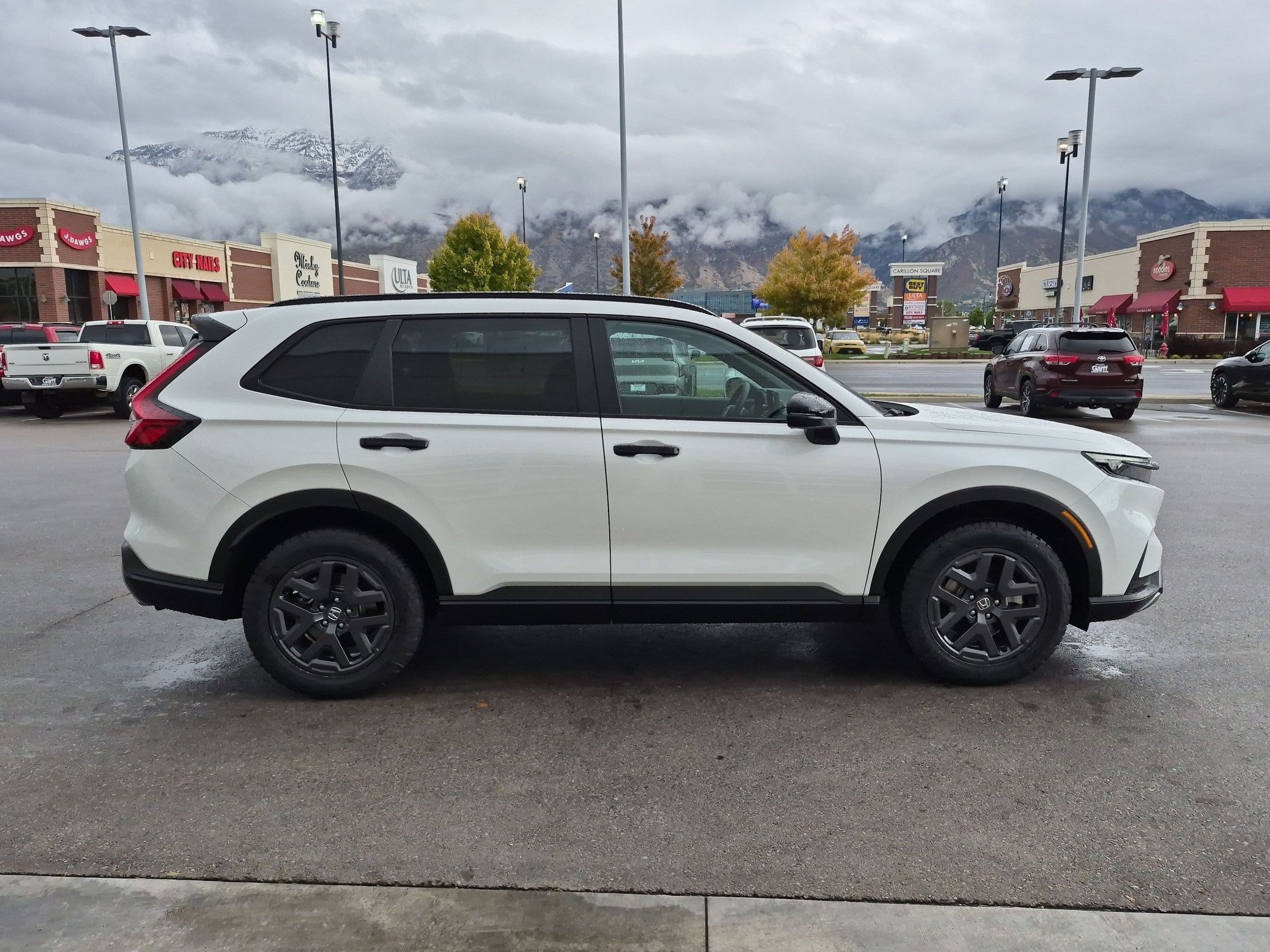 New 2027 Platinum White Pearl Honda TrailSport image 2