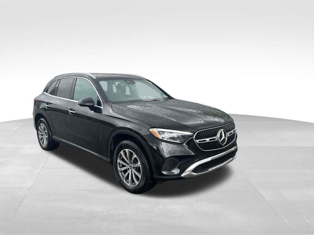 Used 2026 Black Mercedes-Benz GLC 300 image 7