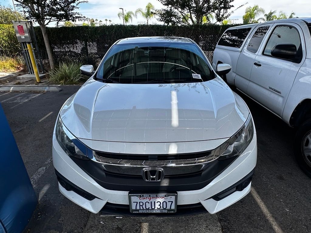 Used 2016 White Orchid Pearl Honda EX image 6