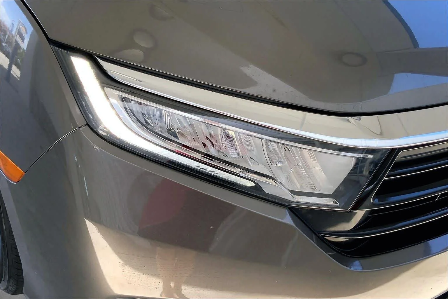 Used 2021 Pacific Pewter Metallic Honda EX-L image 24