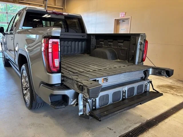 Used 2024 Sterling Metallic GMC Denali image 27
