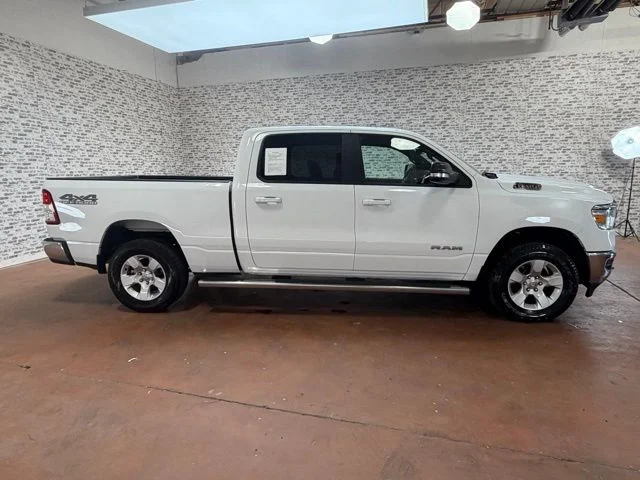 Used 2022 White Ram Big Horn/Lone Star image 6