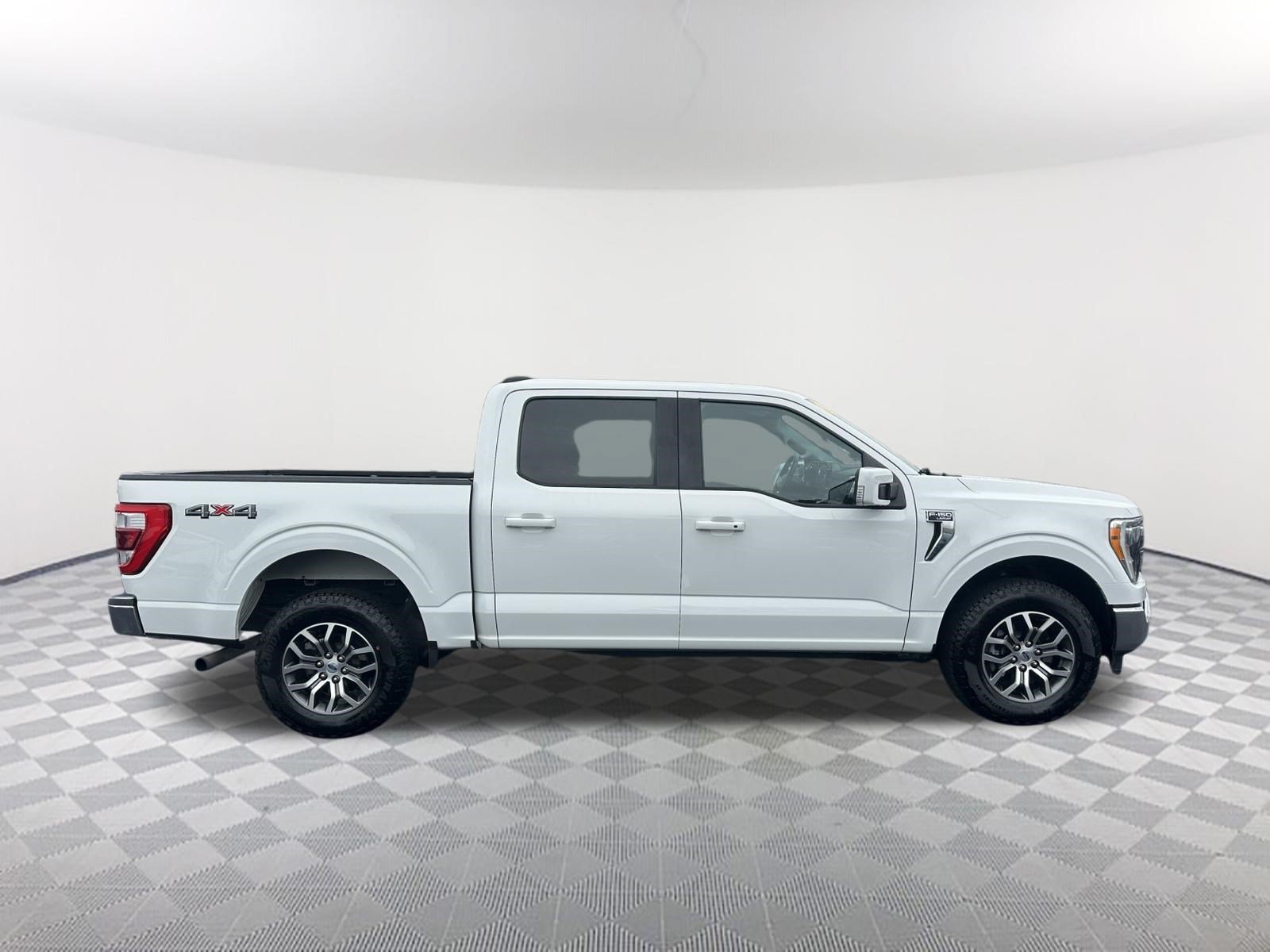 Used 2021 Oxford White Ford LARIAT image 4