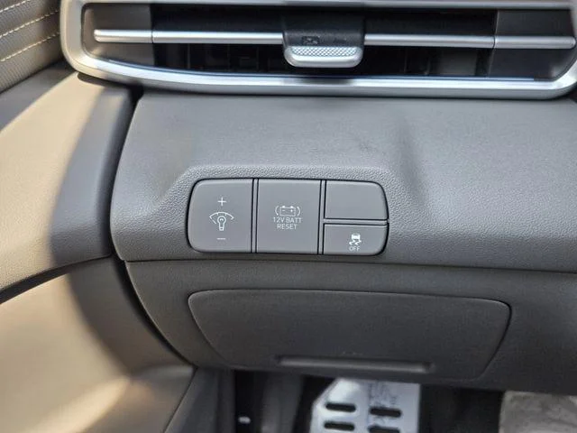 2025 Hyundai Elantra Blue - Photo 23