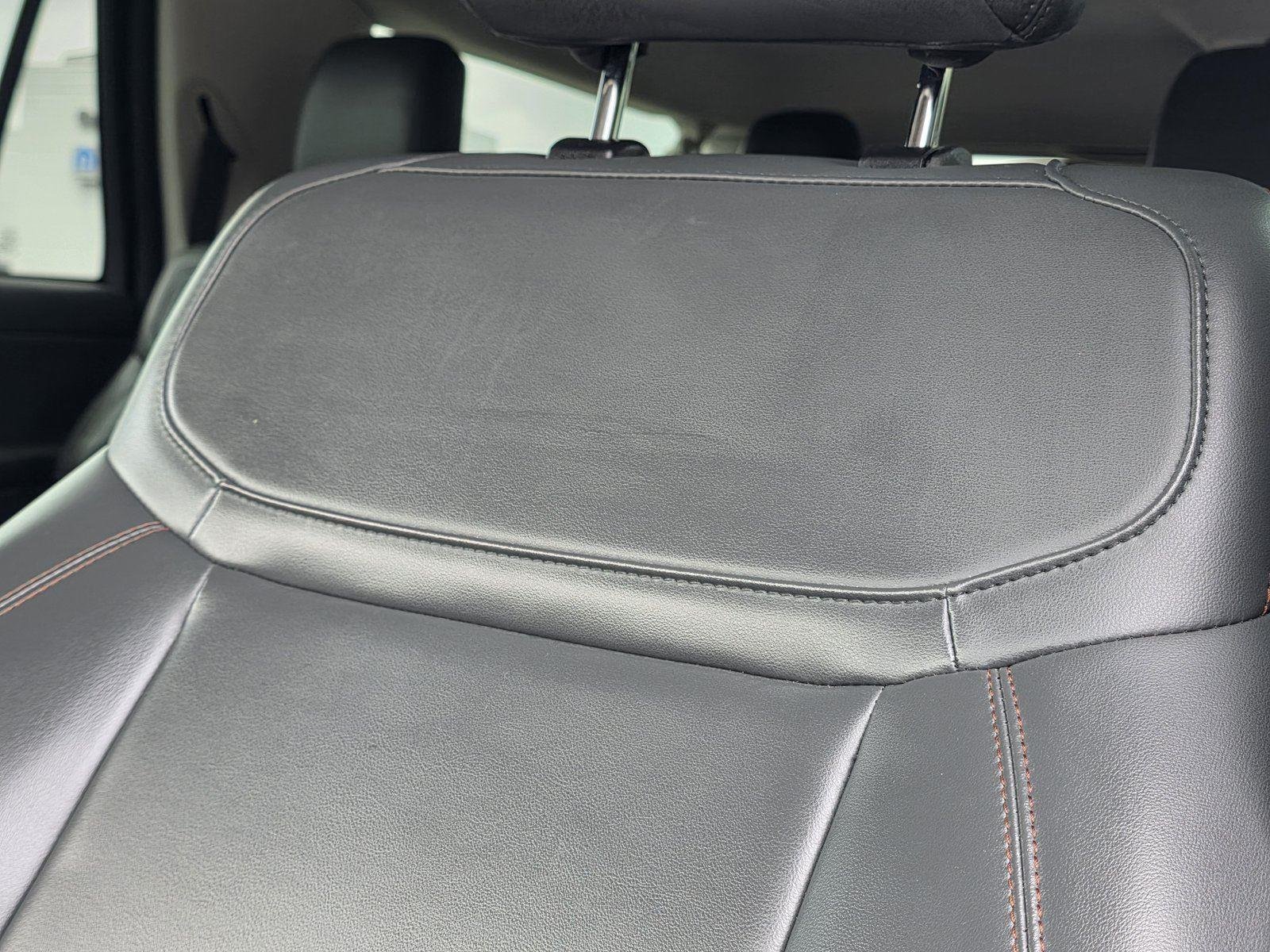 Used 2025 Agate Black Ford Active image 25