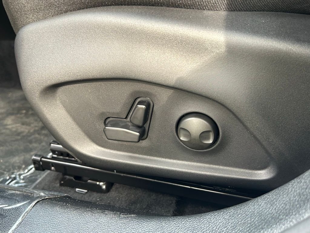 2025 Jeep Compass Limited - Photo 17