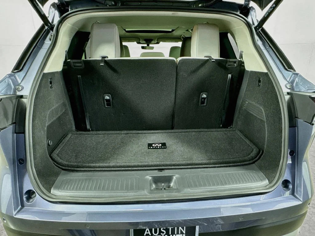 Certified Used 2027 Blue INFINITI LUXE image 35