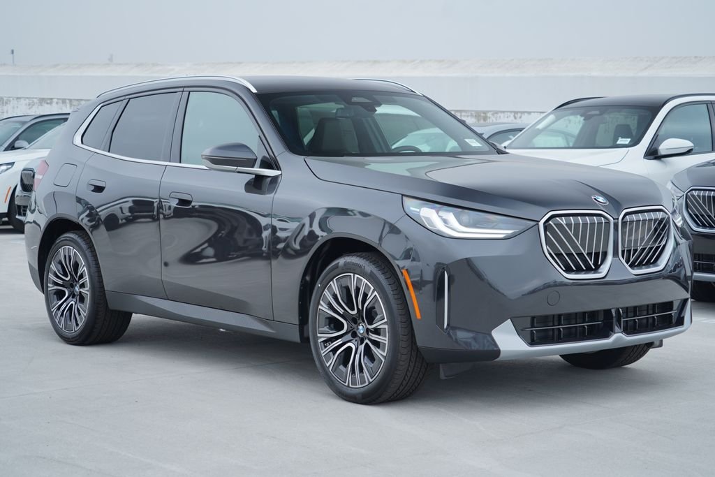 New 2026 Dark Graphite Metallic BMW 30 xDrive image 3