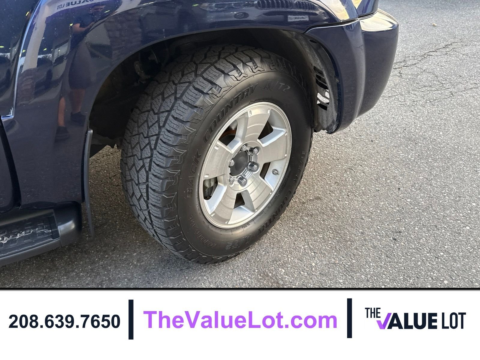 Used 2007 Blue Toyota SR5 image 10