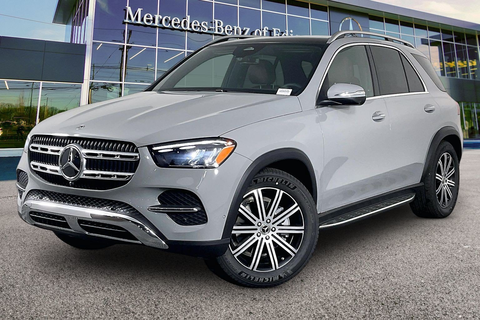New 2026 MANUFAKTUR Alpine Grey Mercedes-Benz GLE 350 image 15