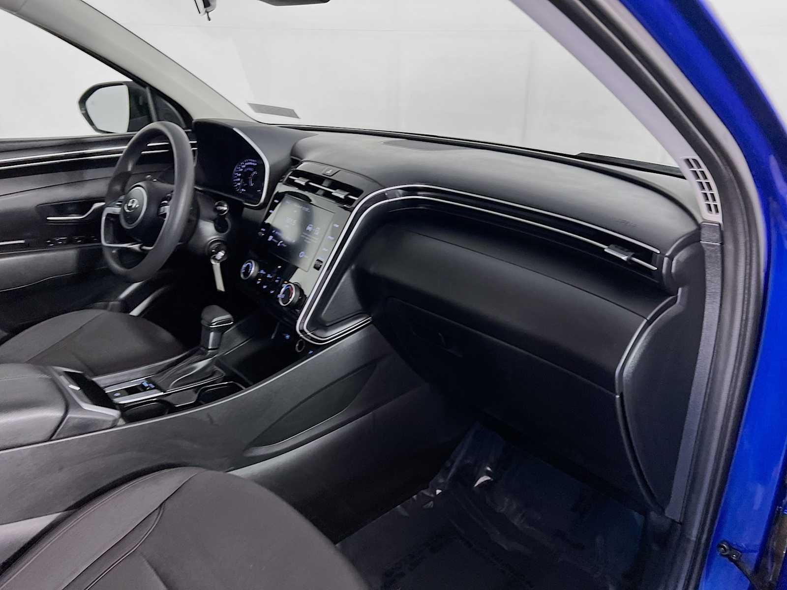 Used 2024 Intense Blue Hyundai SE image 27