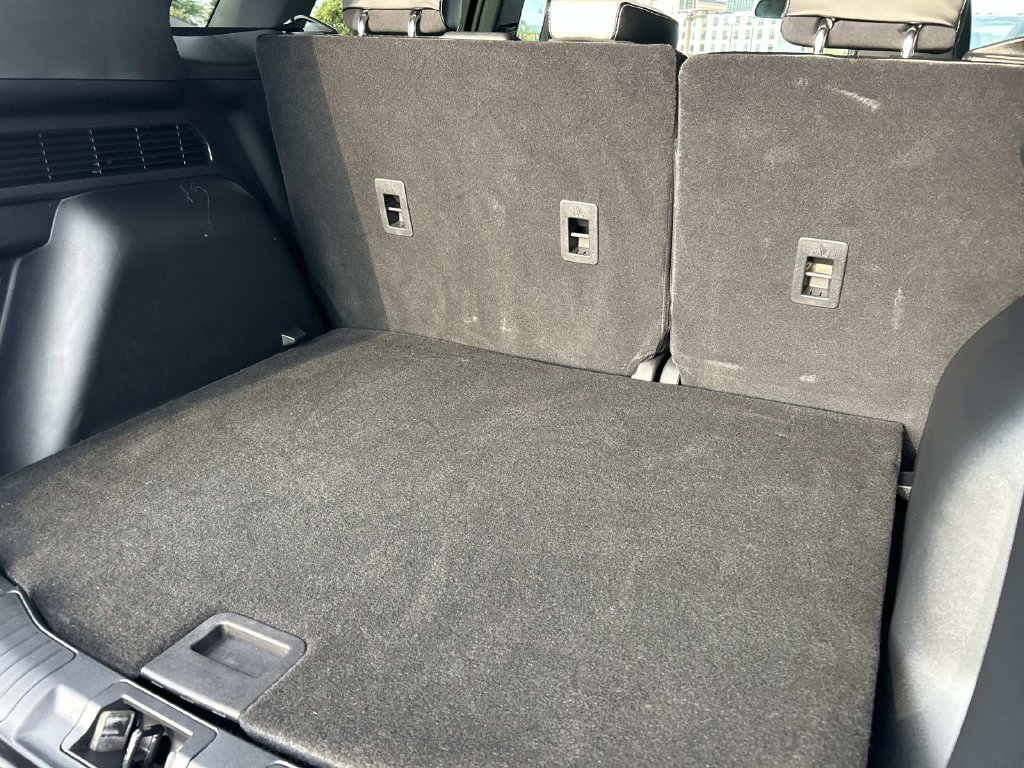 Used 2025 Vapor Blue Ford Base image 19