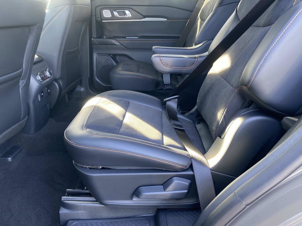 New 2026 Marsh Gray Ford Tremor® image 9