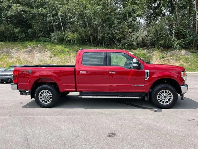 Used 2022 Red Metallic Ford Lariat image 2