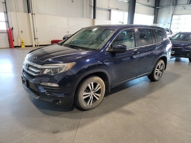 Used 2018  Honda EX image 3