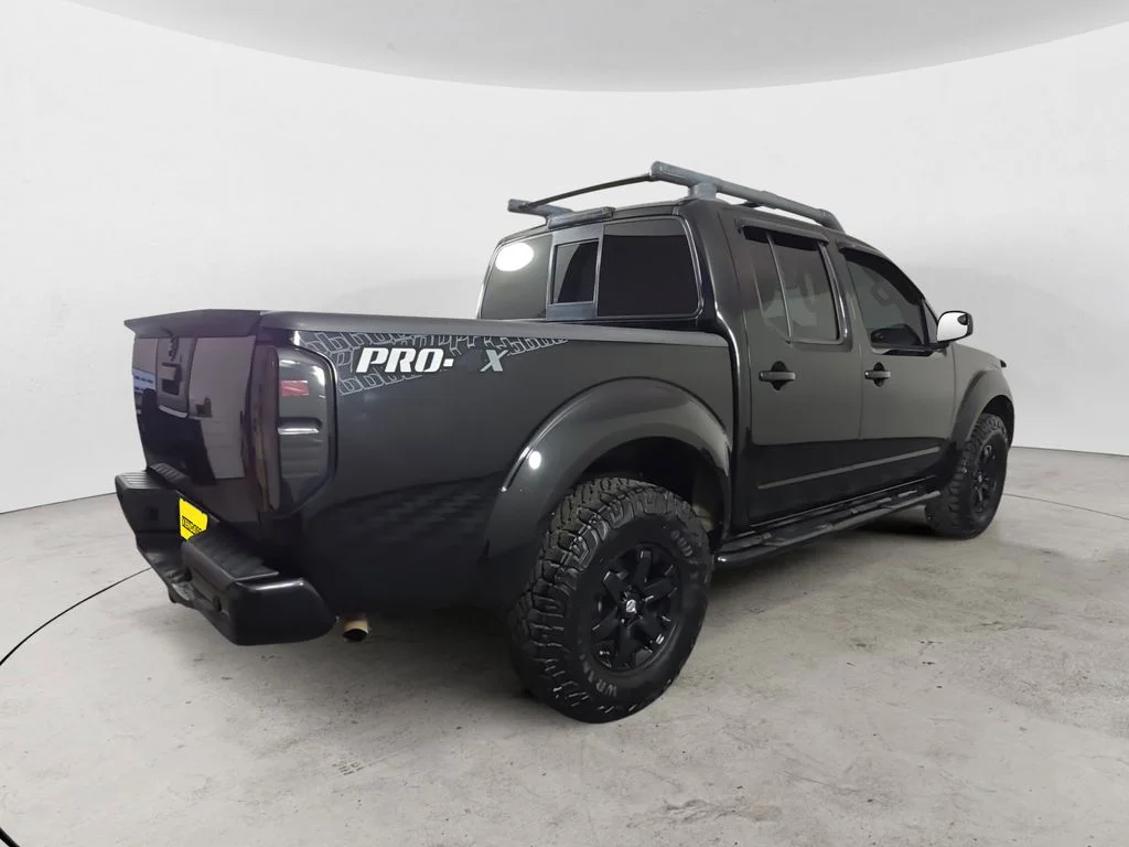 Used 2017 Black Nissan PRO-4X image 5
