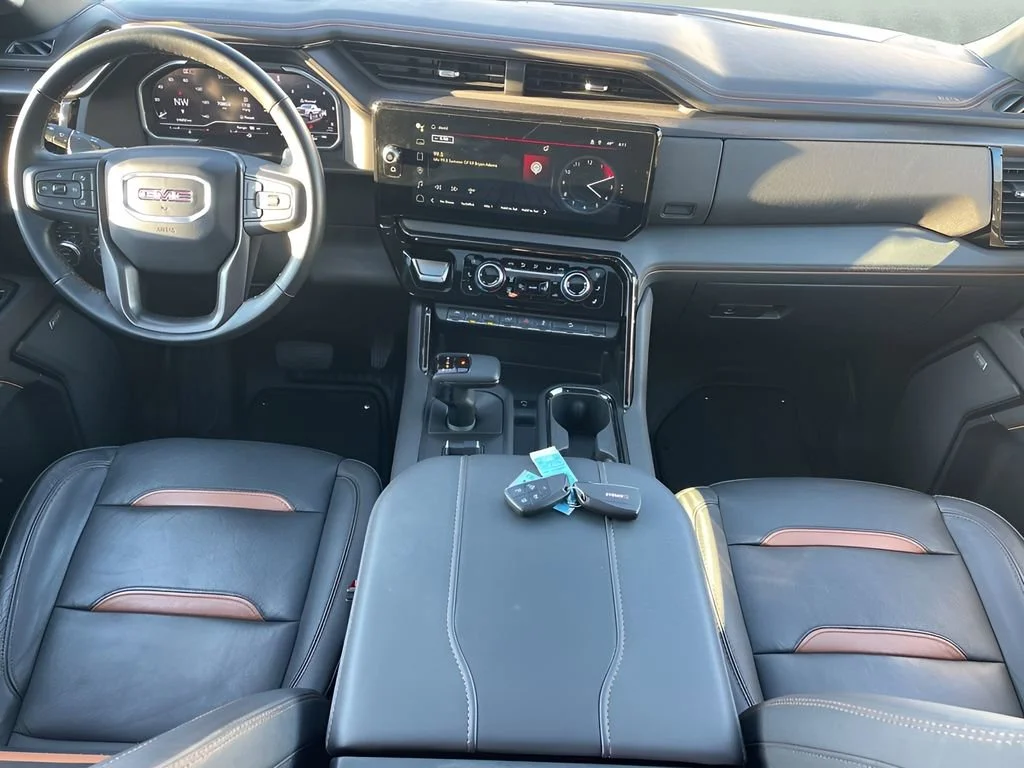 Used 2024 Onyx Black GMC AT4 image 18