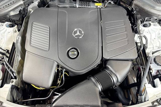 New 2026 Polar White Mercedes-Benz GLC 300 image 58