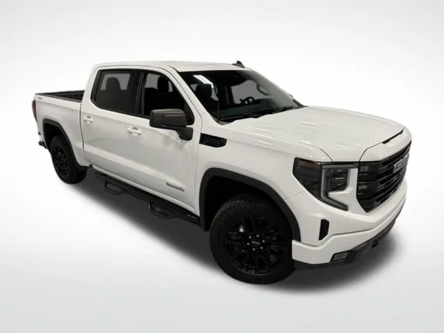 Used 2023 White GMC Elevation image 31