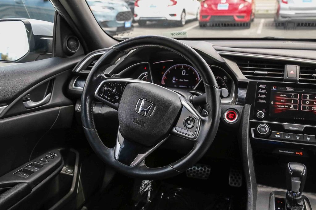 Used 2019 Lunar Silver Metallic Honda Sport image 15