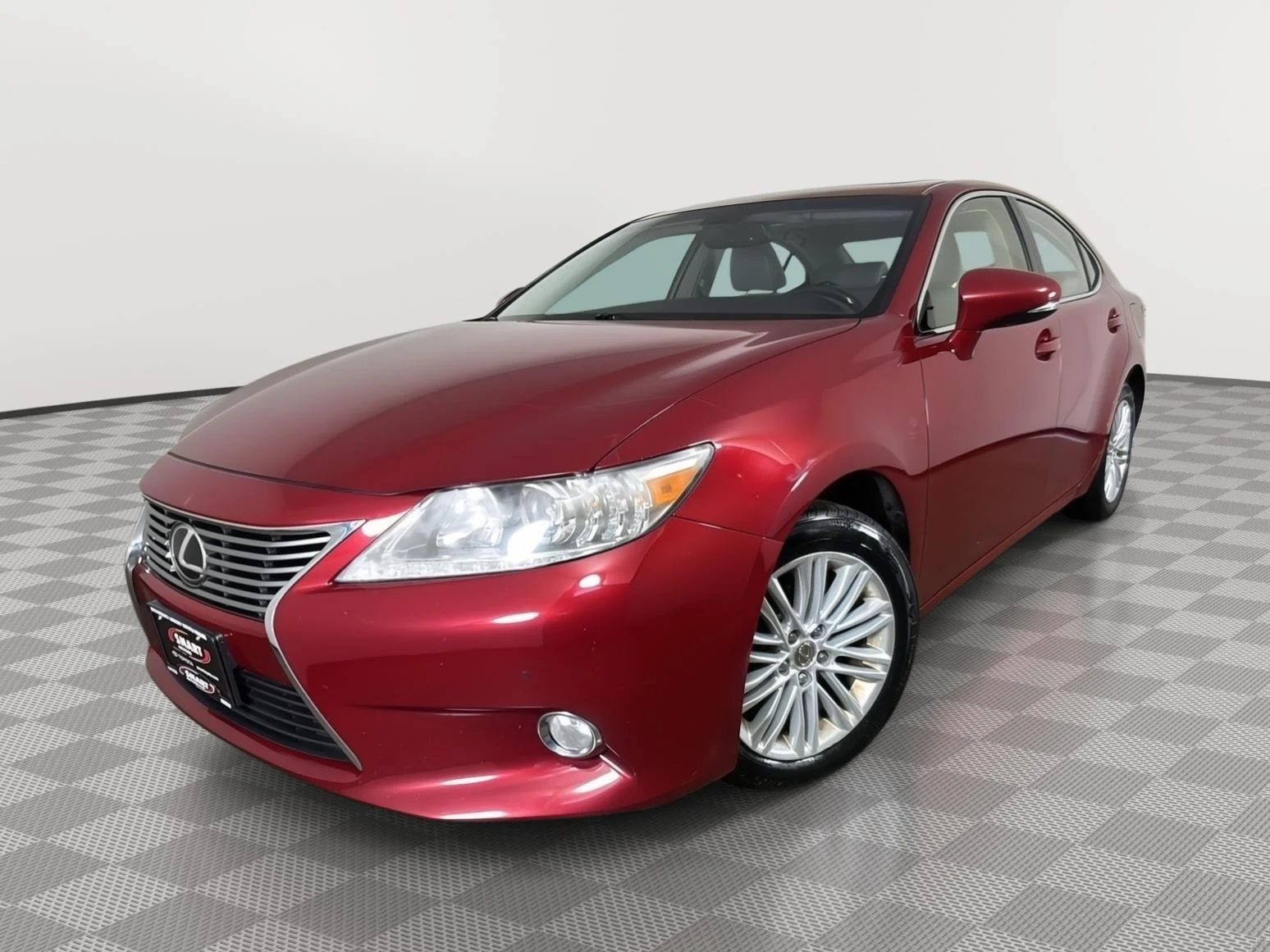 Used 2013 Matador Red Mica Lexus  image 1