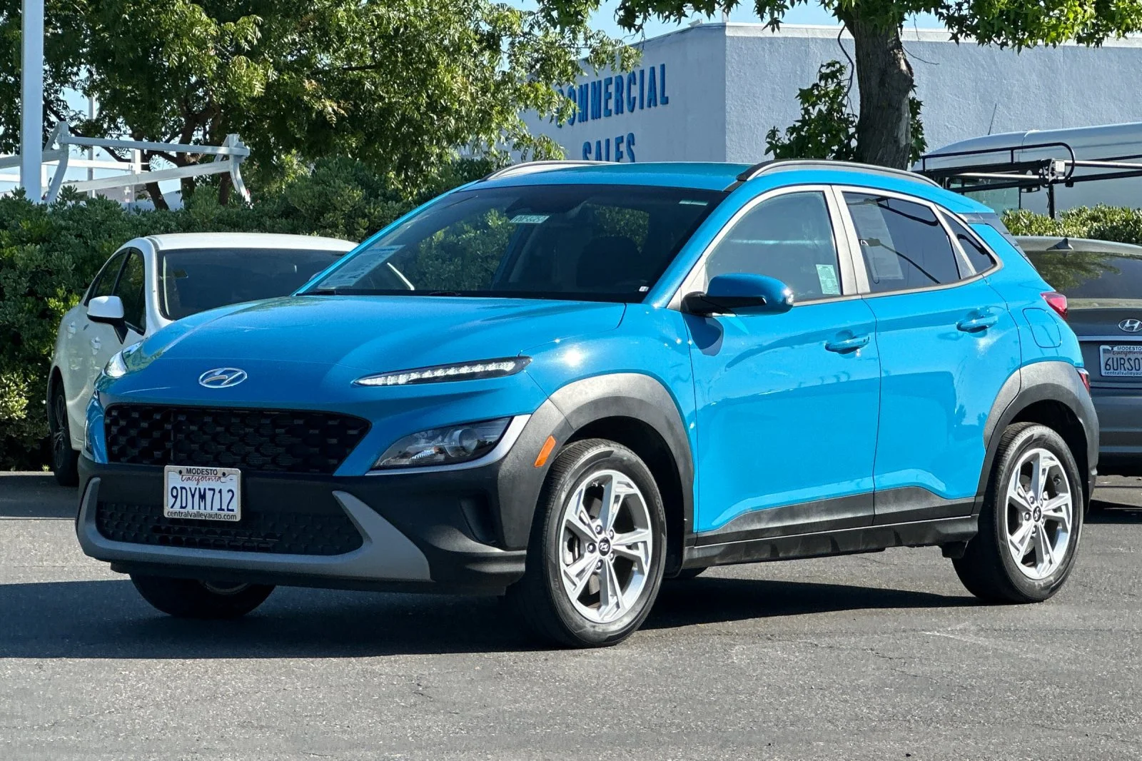 Used 2023 Teal Isle Hyundai SEL image 8