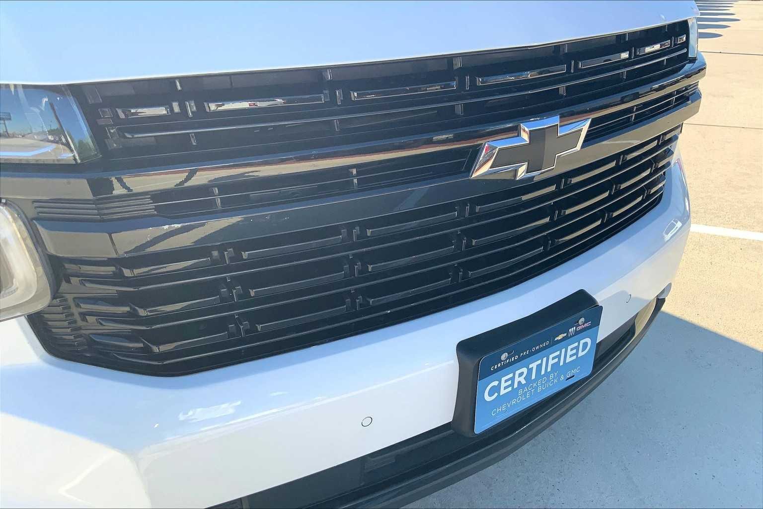 Used 2024 Summit White Chevrolet RST image 29