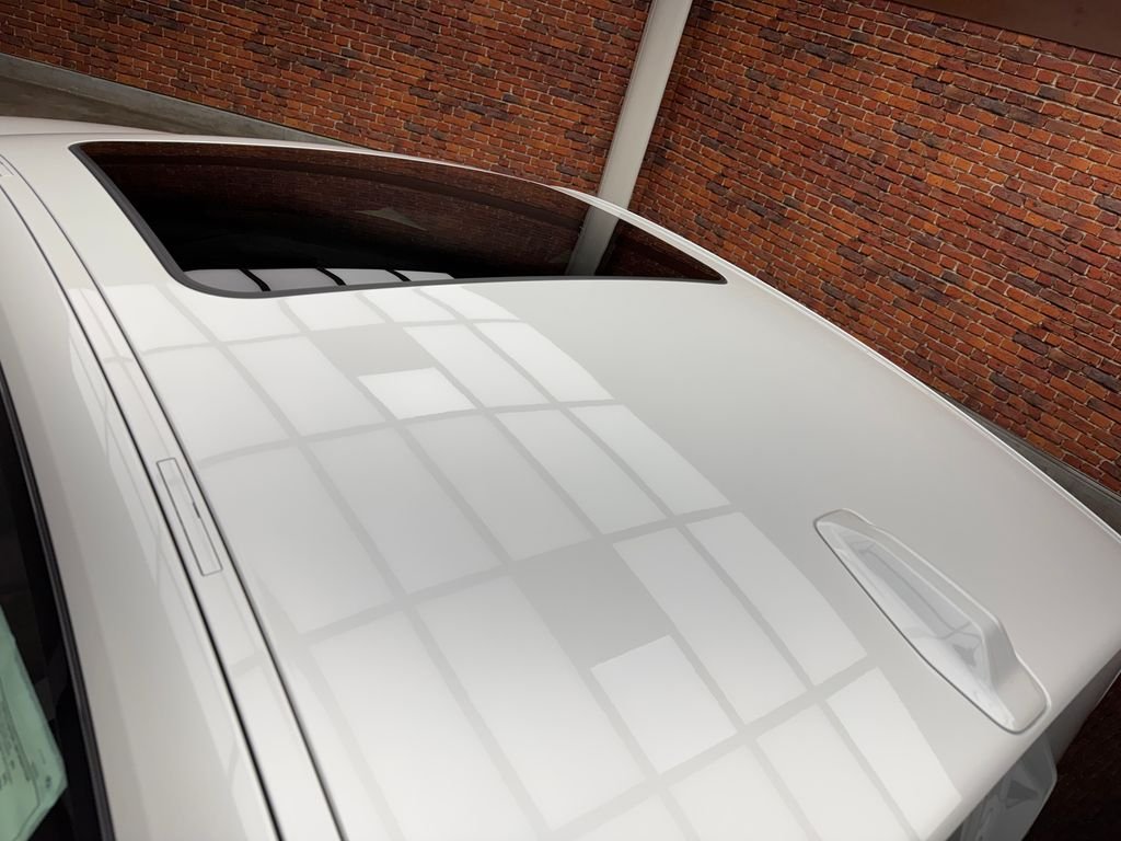New 2026 White BMW M60 image 27