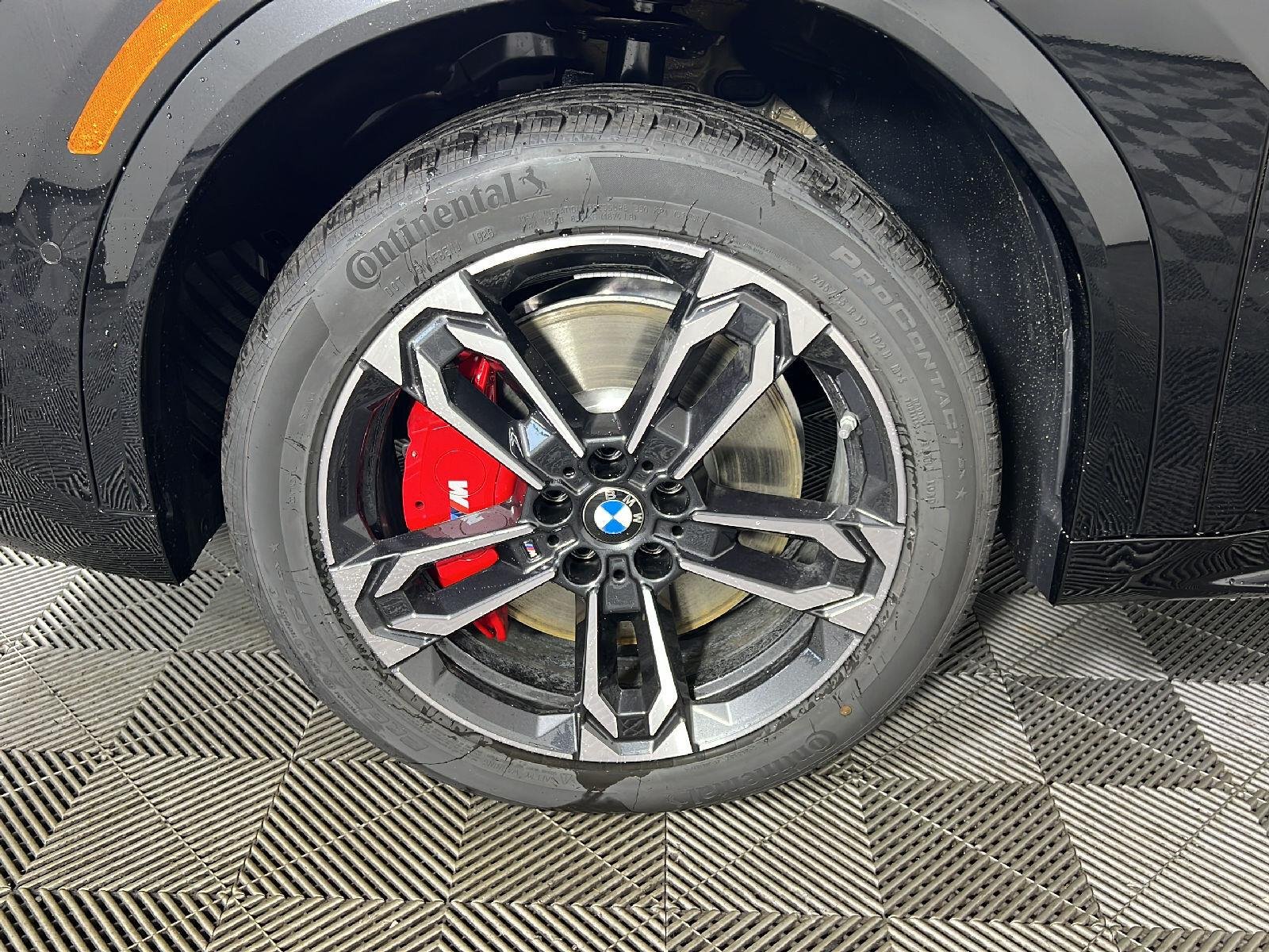 New 2026 Black Sapphire Metallic BMW xDrive28i image 19