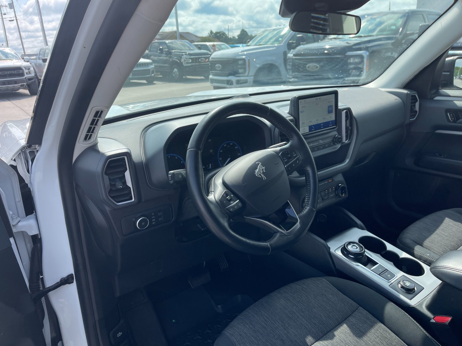 Used 2022 White Ford Big Bend image 11