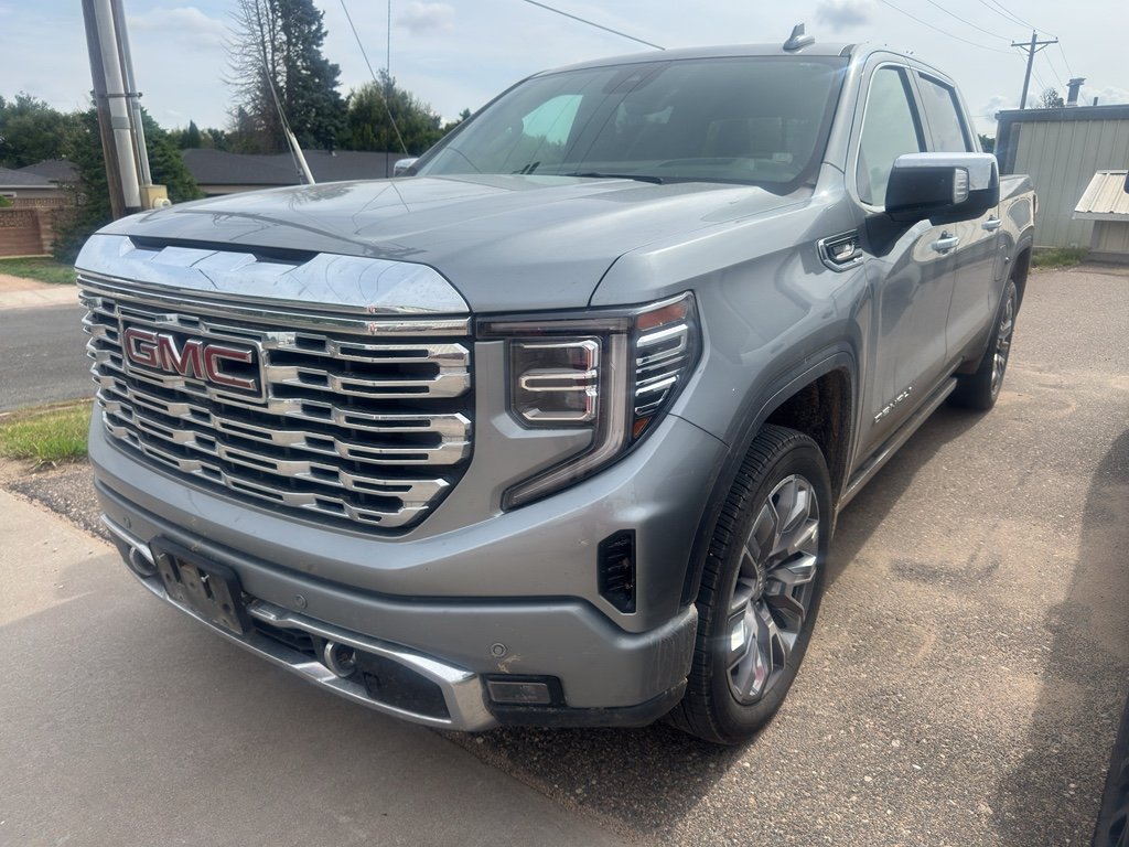 2025 GMC Sierra 4WD Crew Cab Short Box Denali's photo