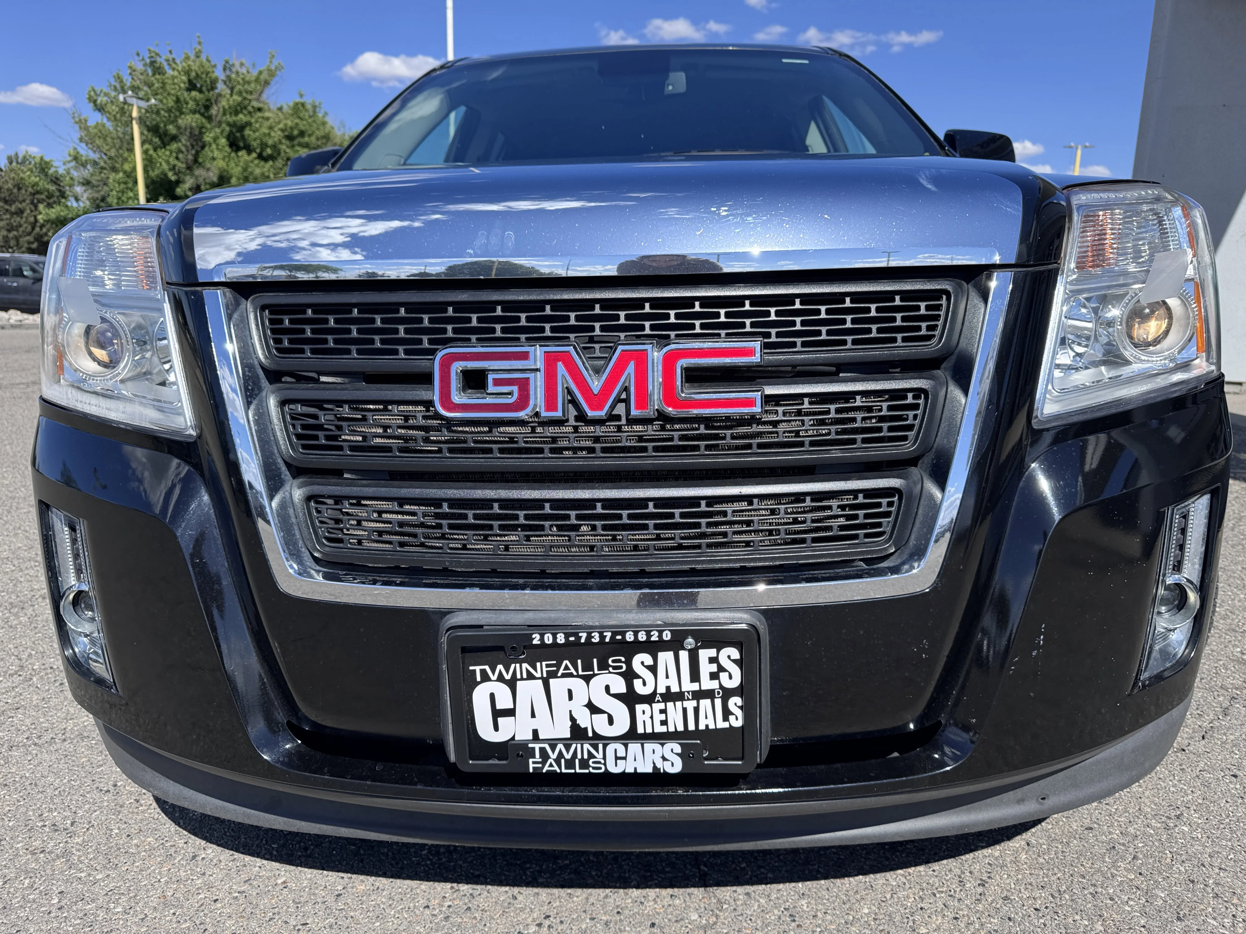 Used 2013 Onyx Black GMC SLE image 53