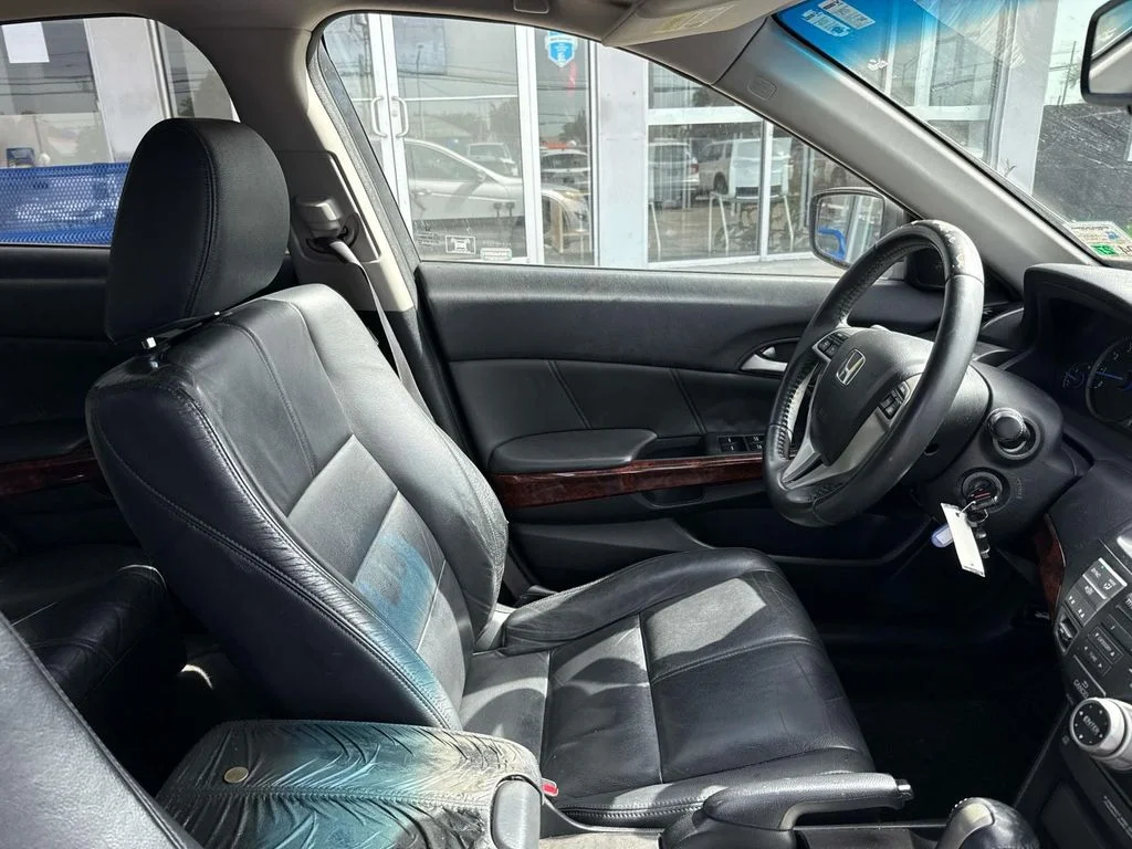 Used 2012 Silver Honda EX-L image 10