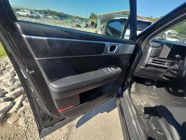 Certified Used 2026 Black Hyundai SEL image 7