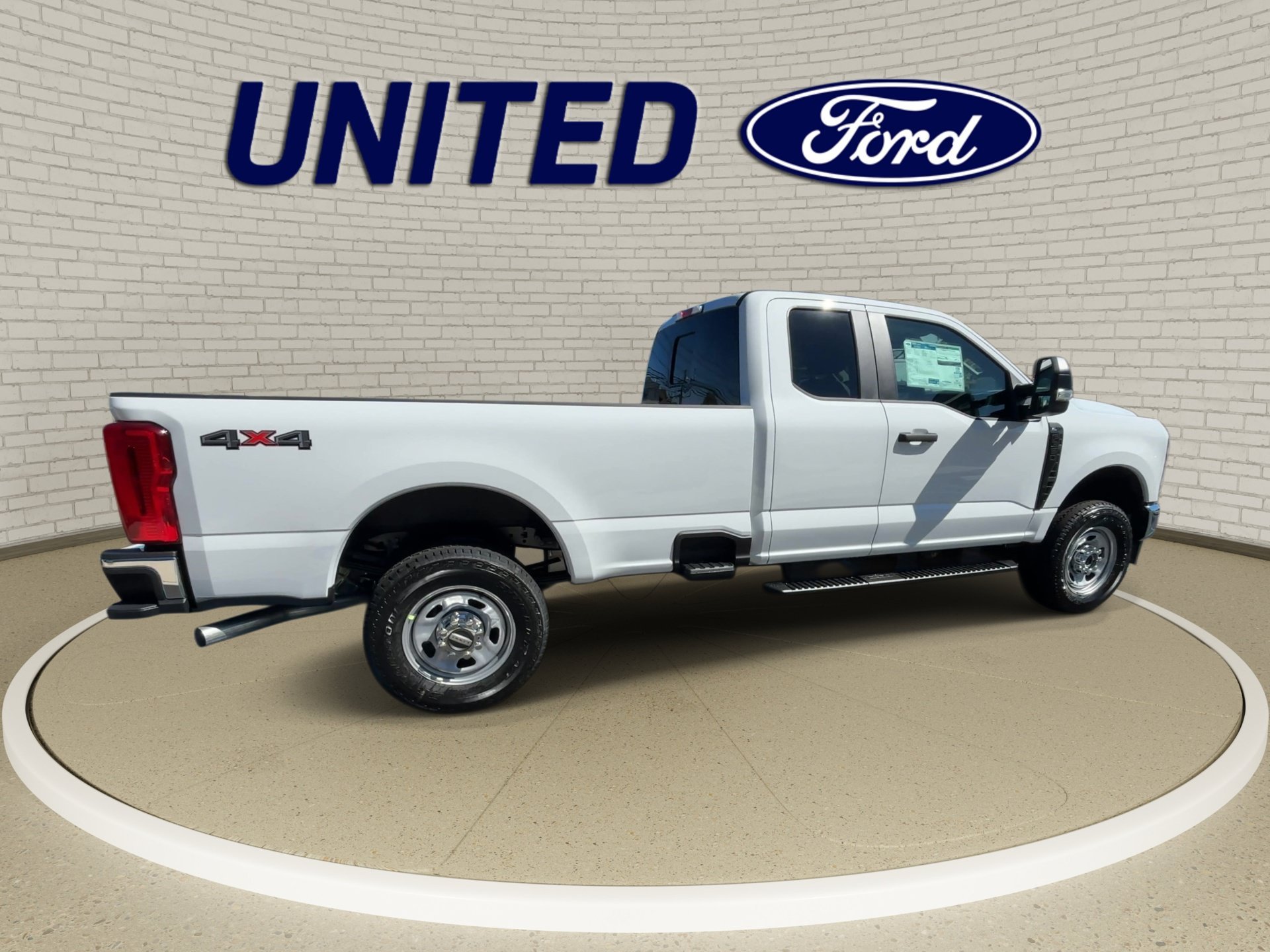 New 2027 Oxford White Ford F-350® XL image 9